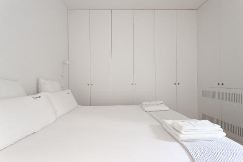 FLH Bairro Alto Modern Flats