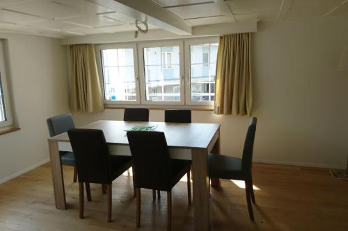 Foto dalla galleria di Zwinglis Ferienwohnung Klärli a Nesslau