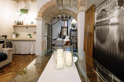 Gallery image of Dimora Scaligera Luxury Apartment in Verona