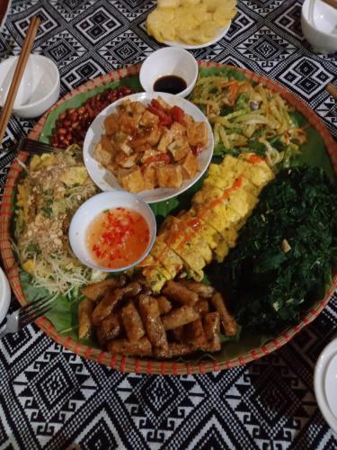 Makanan di atau berdekatan homestay