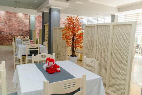 Restaurace v ubytování Hotel EDEA