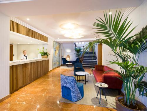 
The lobby or reception area at Hotel Osiris Ibiza
