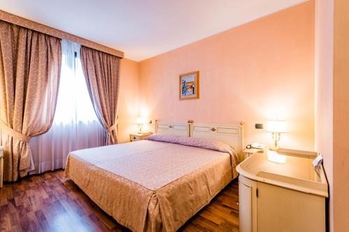 direction insect fragment Hotel Lucrezia Borgia, Ferrara – Updated 2022 Prices