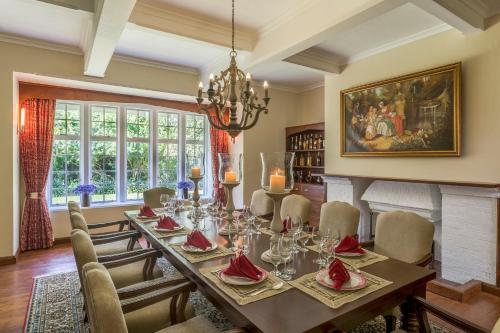 Chatsworth by Edwards Collection – Photos 3