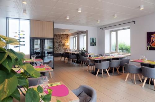 Restaurace v ubytování Logis Hôtel Le Confluent