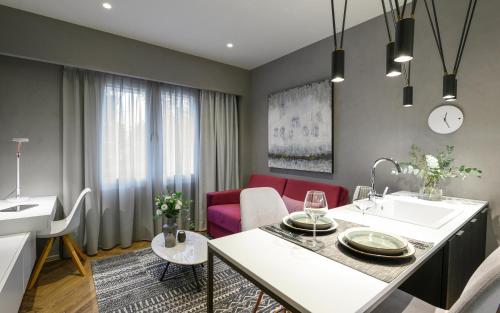 Olvios Luxury Suites