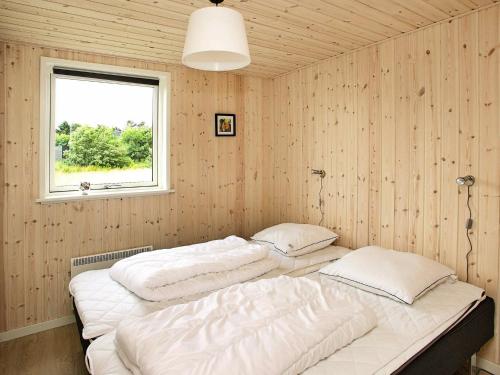 Imagen de la galería de Four-Bedroom Holiday home in Løkken 26, en Løkken