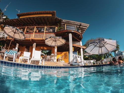 Der Swimmingpool an oder in der Nähe von Passárgada Pousada