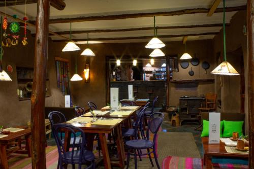Restaurace v ubytování Casa Panqarani