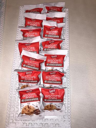 a display of six pack of assent dog food at Hotel Masaniello Luxury in Casoria