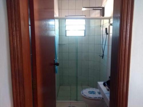Kúpeľňa v ubytovaní Apartamento Condomínio Boiçucanga Flat N 39 - Apto 10