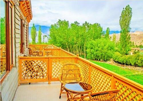 Un balcón o terraza de Himalayan Residency Ladakh