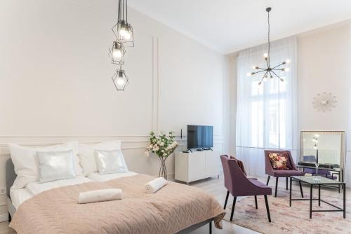 Posteľ alebo postele v izbe v ubytovaní Milano Design Apartment City Center with AC