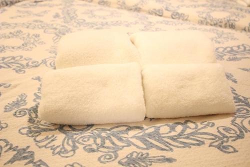 Cozy House J - 1 stop to USJ, up to 8 guests