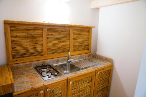 Residence Contrada Schite tesisinde mutfak veya mini mutfak