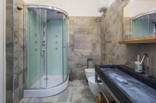 Ванная комната в VILLA FUENTI BAY -Amalfi Coast-