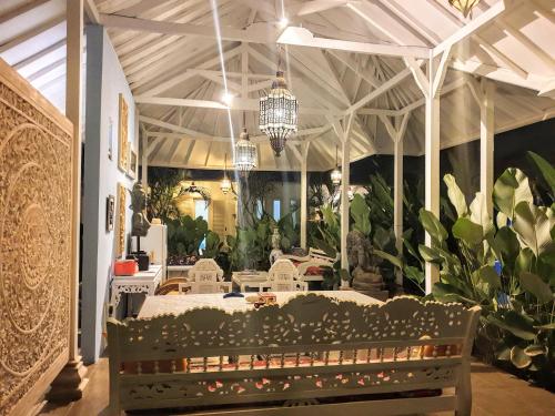 Εστιατόριο ή άλλο μέρος για φαγητό στο Starling villas