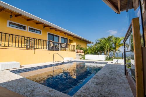 The swimming pool at or close to Barons Resort