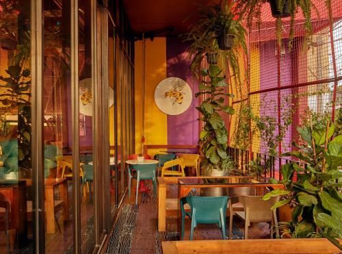 Restoran atau tempat lain untuk makan di MeStyle Museum Hotel