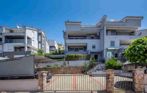 Luxury Apartment Sunflair – Photos 3