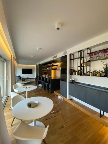Gallery image of MYHOME 75 Premium Luxury B&B in Pescara
