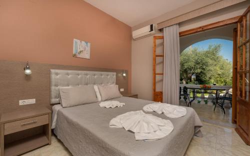 Gallery image of Pansion Mary Studios in Psarou