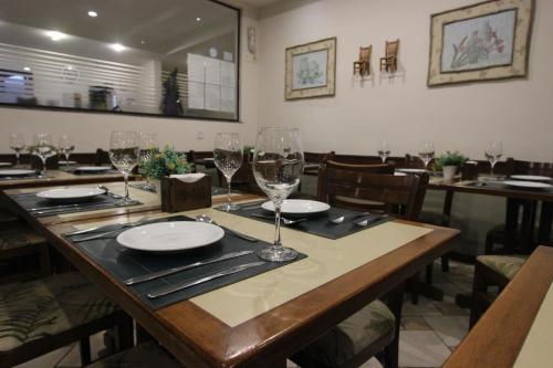 Ресторан / где поесть в Hotel Ilhas do Caribe - Na melhor região da Praia da Enseada