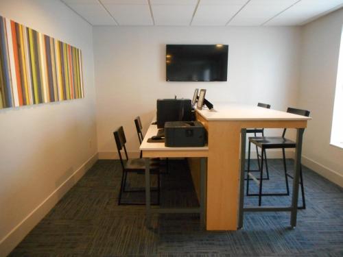 Holiday Inn Express Fairfield, an IHG Hotel Image