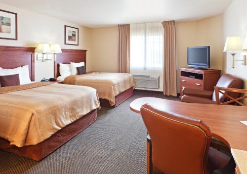 Gallery image of Candlewood Suites Fayetteville, an IHG Hotel in Fayetteville