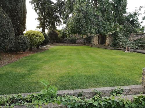 Κήπος έξω από το Grange Farm Lodge