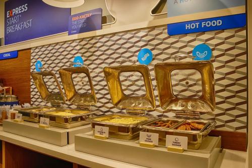 Jídlo v hotelu nebo okolí