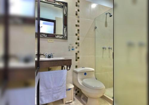 Koupelna v ubytování Casa Escobar Buga