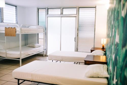 Gallery image of Waikiki Beachside Hostel in Honolulu