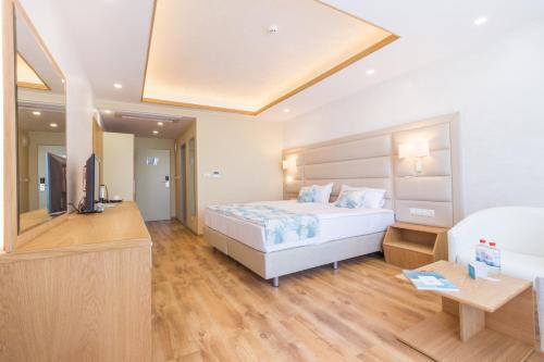 Gambar di galeri bagi Bilyana Beach Hotel di Nesebar