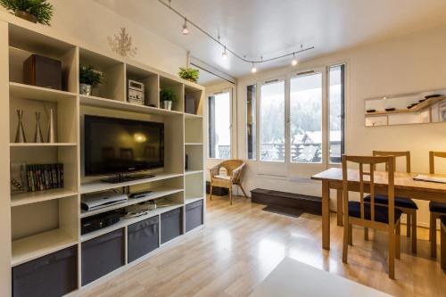 Apartment with terrace Gentianes 1 Centre Chamonix by Aiguille du Midi