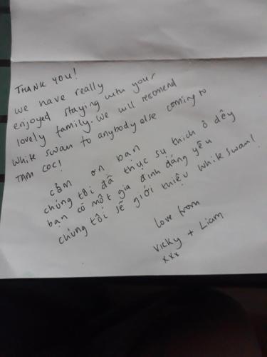 a letter from my mom thanking me for helping me remember my handwriting at Tam Coc White Swan Homestay in Ninh Binh