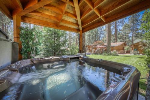 Elegant Tranquility Chalet – Photos 4