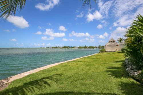 Bay Harbor View – Photos 3