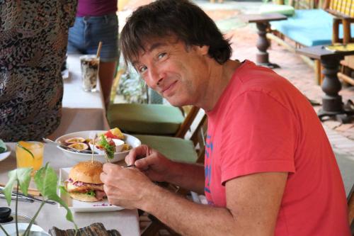 Comida en o cerca de esta habitación en casa particular