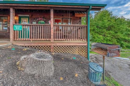 Snuggle Bear Hideaway – Photos 2