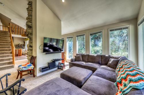 Crown Point Hideaway – Photos 2