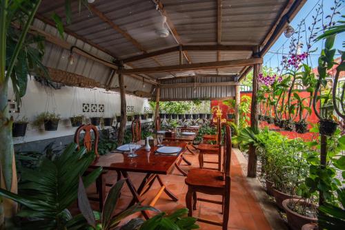 Sihariddh Angkor Villa 레스토랑 또는 맛집