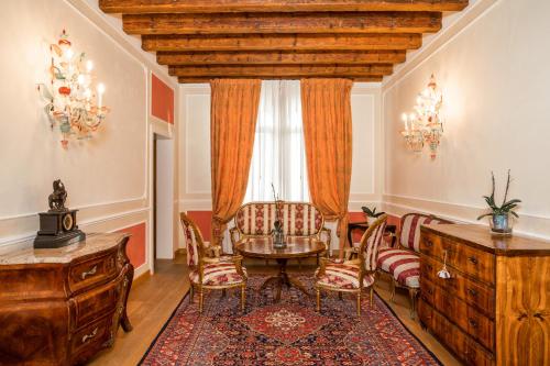 Relais Alberti Image