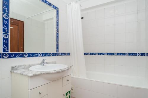 Apartamentos Castelos da Rocha