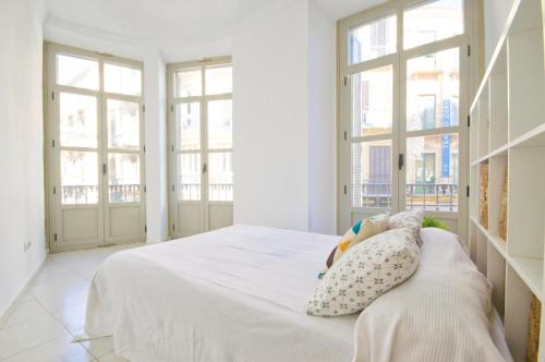 Foto da galeria de MalagaUrbanRooms - Central Suites em Málaga