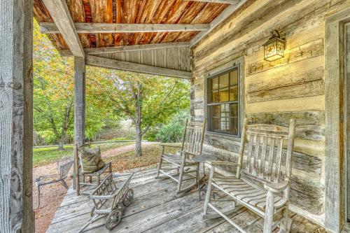 Town Creek Log Cabin – Photos 3