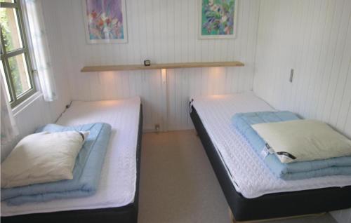 ArnagerにあるSorbusのベッド2台が備わる部屋