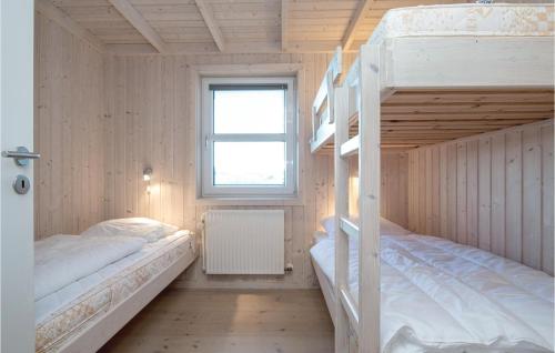 Ένα ή περισσότερα κρεβάτια σε δωμάτιο στο Holiday Home Lars Jensens Vej