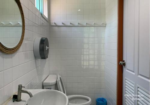 Bagno di Stay Samed Hostel