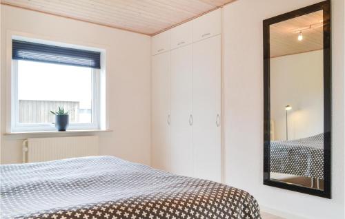 ThorsmindeにあるBeautiful Home In Ulfborg With 3 Bedrooms And Wifiのギャラリーの写真